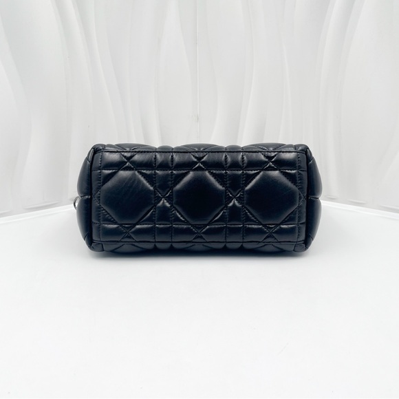 DIOR Travel Nomad Pouch Black Cannage Quilted Leather - Picture 6 of 9